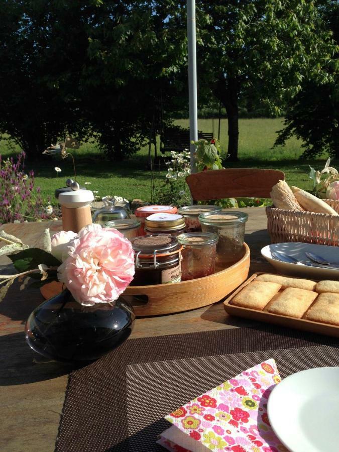 Voussac Le Champ Bagnolet B&B 외부 사진